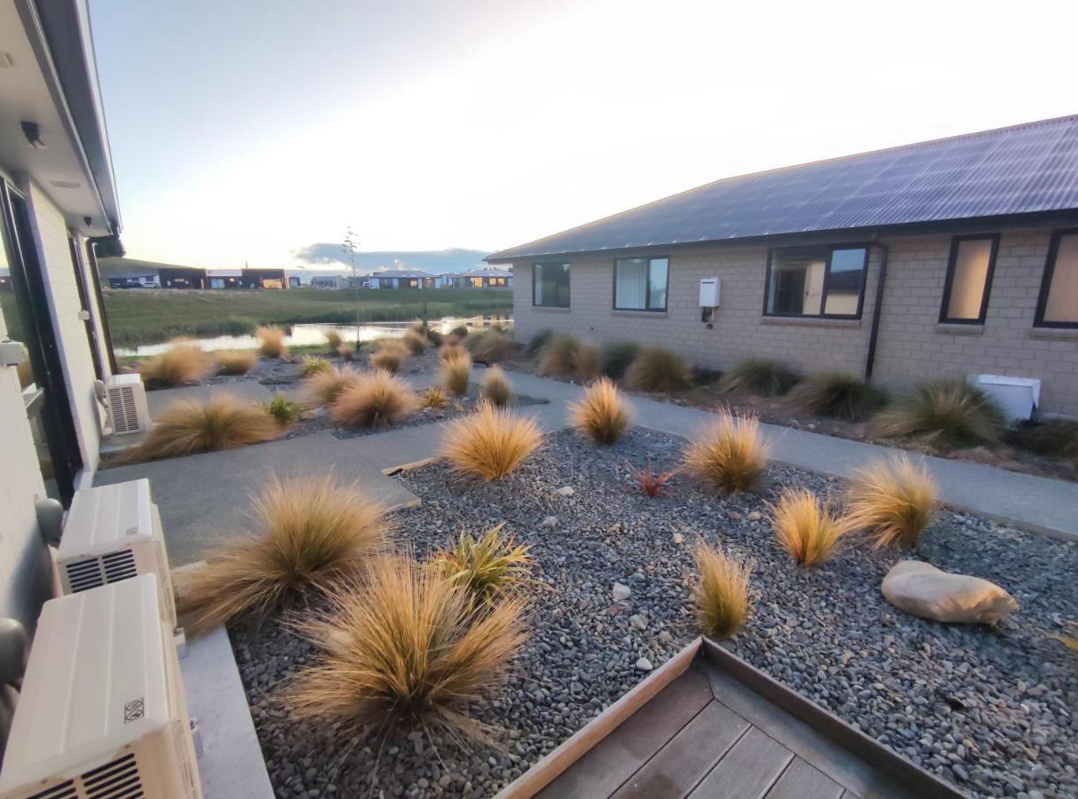 White Stone Apartment Lake Tekapo Exteriör bild